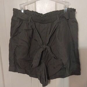 Knox Rose Stretchy Waist Olive Green Shorts - Comfortable Fit
